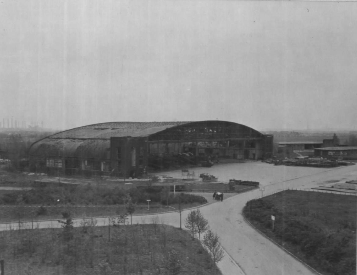 Flugzeughalle Flugplatz Merseburg Mai 1945